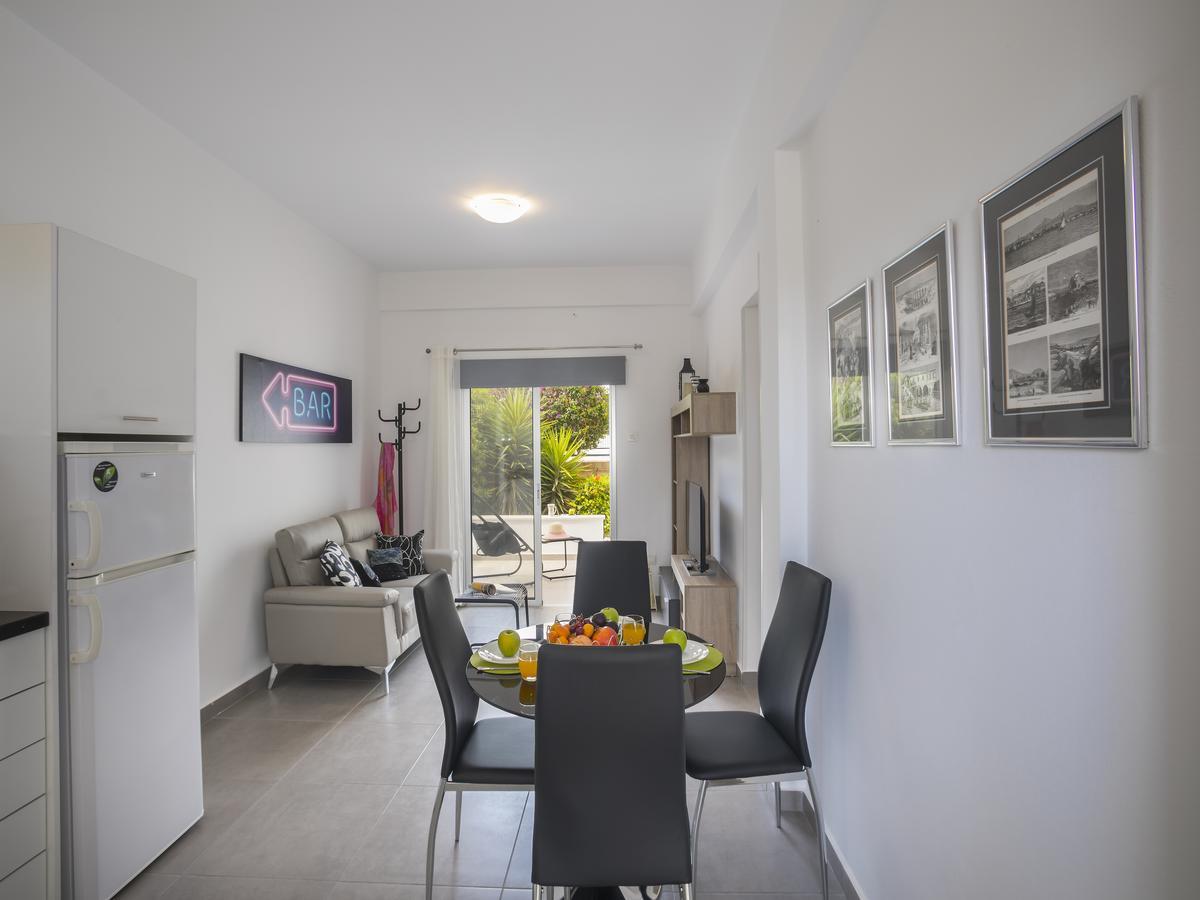 פרוטאראס Ayios Elias Alice Suite מראה חיצוני תמונה